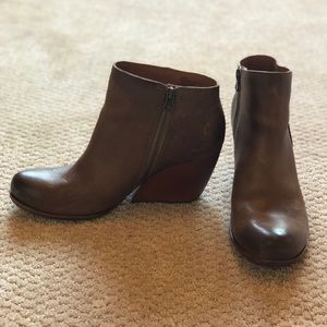 kork-ease • NATALYA bootie in tan leather